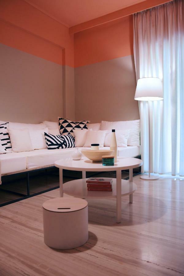 Elegant Coral Apartment Atene Esterno foto
